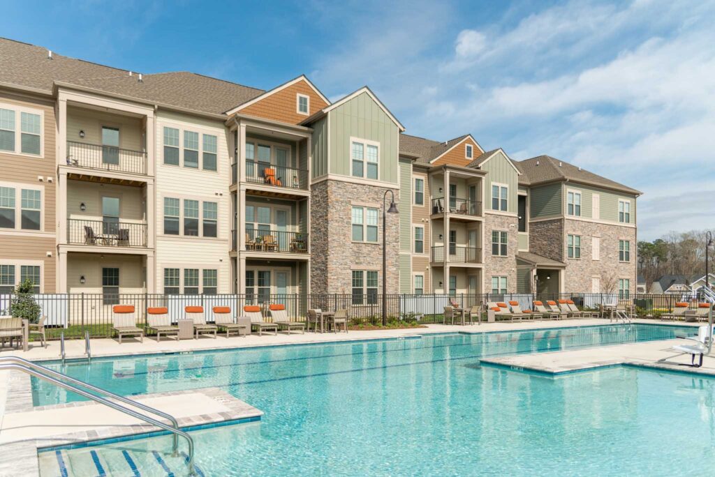 Poolside view of Williamsburg Apartments